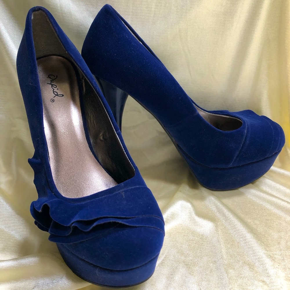 Velvet heels